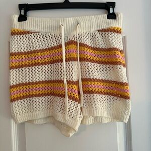 LSPACE  XS crochet shorts